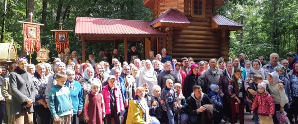 В Городищенском благочинии состоялся крестный ход от поселка Чаадаевка до источника в честь преподобного Серафима Саровского